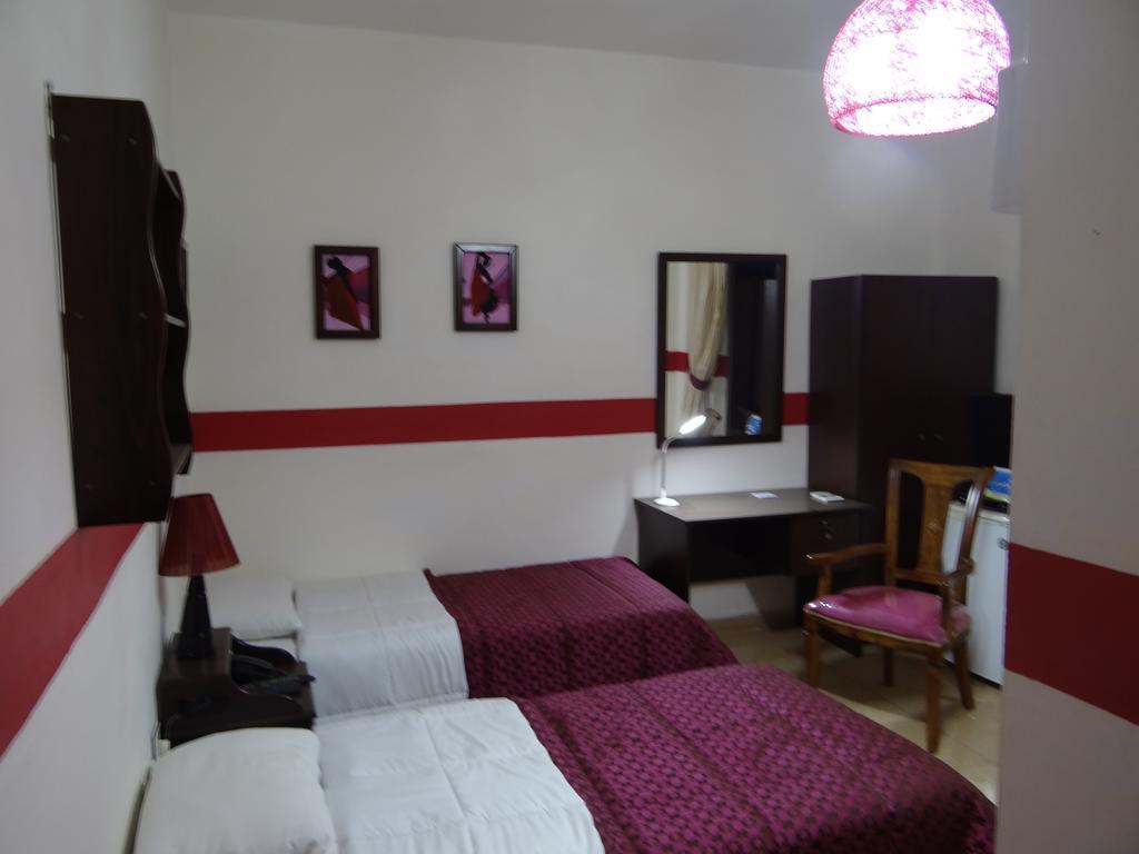 Hotel And Residence King George Byblos Bagian luar foto